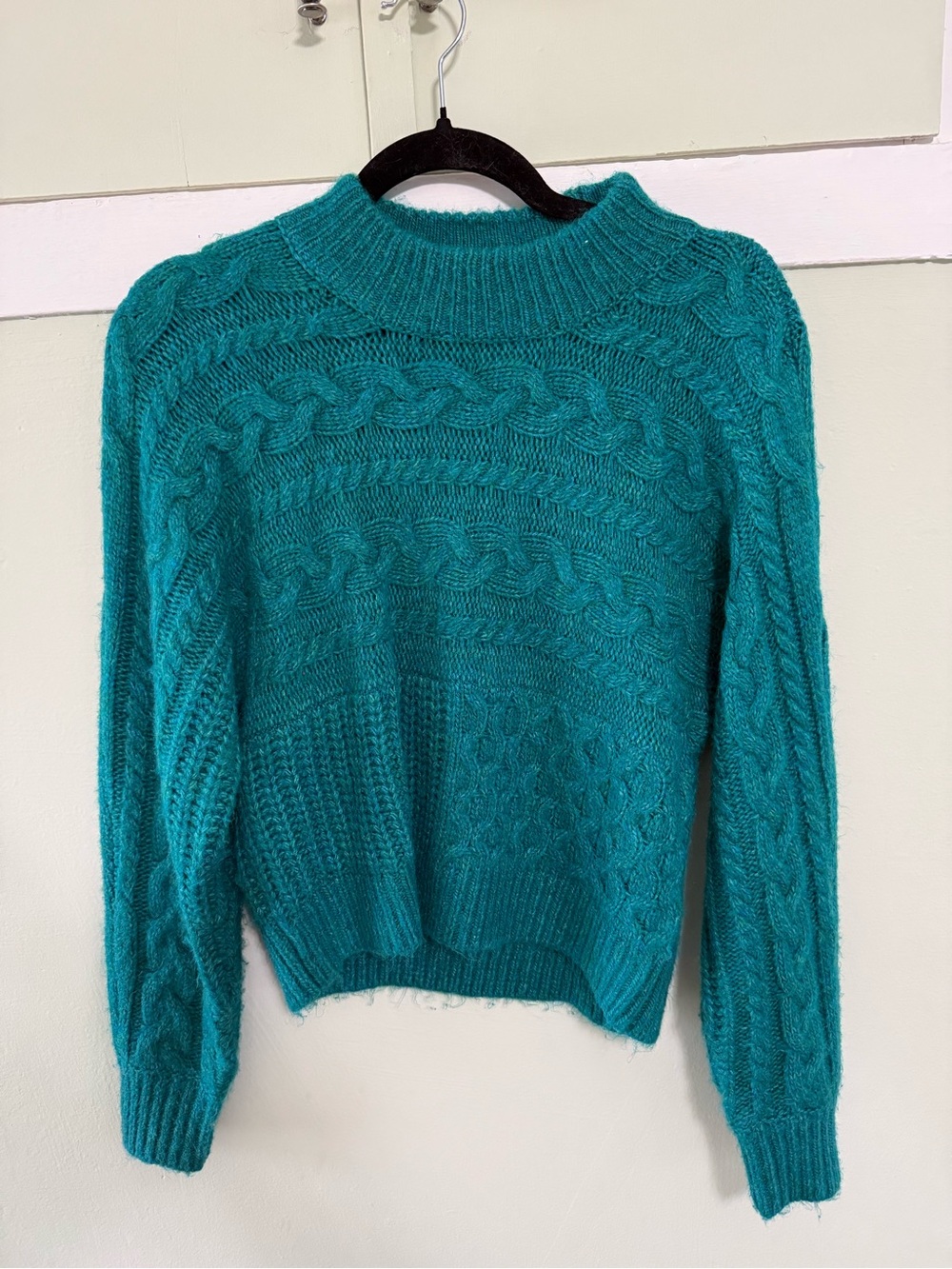 Abercrombie & Fitch Teal Cable Knit Women's Sweater